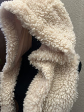 Load image into Gallery viewer, Lea Sherpa Hoodie