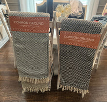 Load image into Gallery viewer, 100% Cotton Throw Blankets