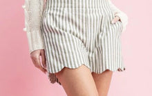 Load image into Gallery viewer, Kristin Scalloped Shorts-OLIVE & BLUE - The Barron Boutique