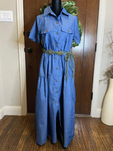 Load image into Gallery viewer, Sunday Maxi Dress