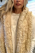 Load image into Gallery viewer, Lea Sherpa Hoodie