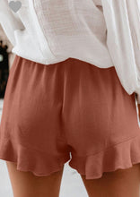 Load image into Gallery viewer, Pocketed Flutter Shorts - The Barron Boutique