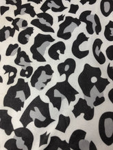 Load image into Gallery viewer, Brooke Leopard Pullover - The Barron Boutique