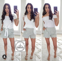 Load image into Gallery viewer, Kristin Scalloped Shorts-OLIVE & BLUE - The Barron Boutique
