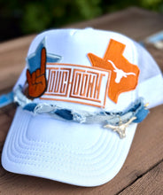 Load image into Gallery viewer, Longhorn Trucker Hat
