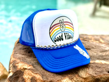 Load image into Gallery viewer, Good Vibes Trucker Hat