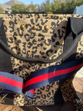 Load image into Gallery viewer, Leopard Crossbody Tote (2 Sizes)