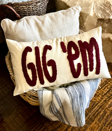 Gig ‘Em Pillow