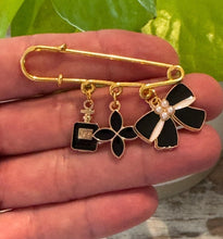 Load image into Gallery viewer, Bow &amp; Pearl Charm Pins