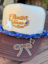 Load image into Gallery viewer, Choosin’ Texas Trucker Hat