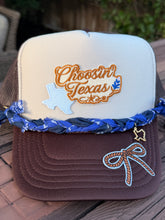 Load image into Gallery viewer, Choosin’ Texas Trucker Hat