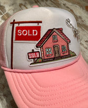 Load image into Gallery viewer, Realtor Trucker Hat