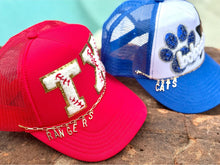 Load image into Gallery viewer, Custom Gold Team Hat Chains