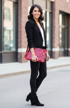 Load image into Gallery viewer, Animal Print Clutch Purse