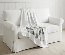 Load image into Gallery viewer, Oversized LOVE Throw Blanket