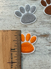 Load image into Gallery viewer, Embroidered Paw Print Iron On Patches