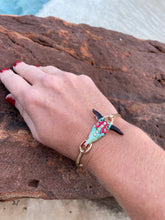 Load image into Gallery viewer, Steer Bracelets