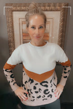 Load image into Gallery viewer, Leopard O-Neck Sweater