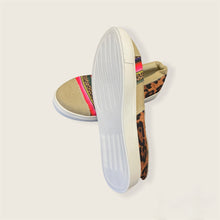 Load image into Gallery viewer, Serape Slip On Sneakers