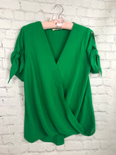 Load image into Gallery viewer, Nina Blouse - The Barron Boutique