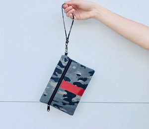 Camo Wristlet - The Barron Boutique