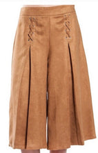 Load image into Gallery viewer, Laced Culottes in Camel