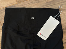 Load image into Gallery viewer, LU Leggings